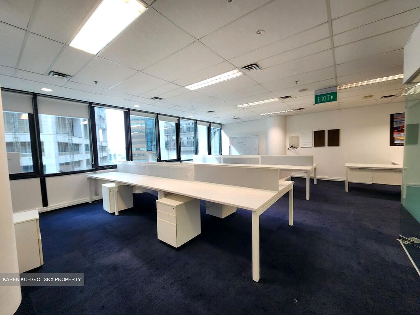 Hsbc Building (D1), Office #523625941